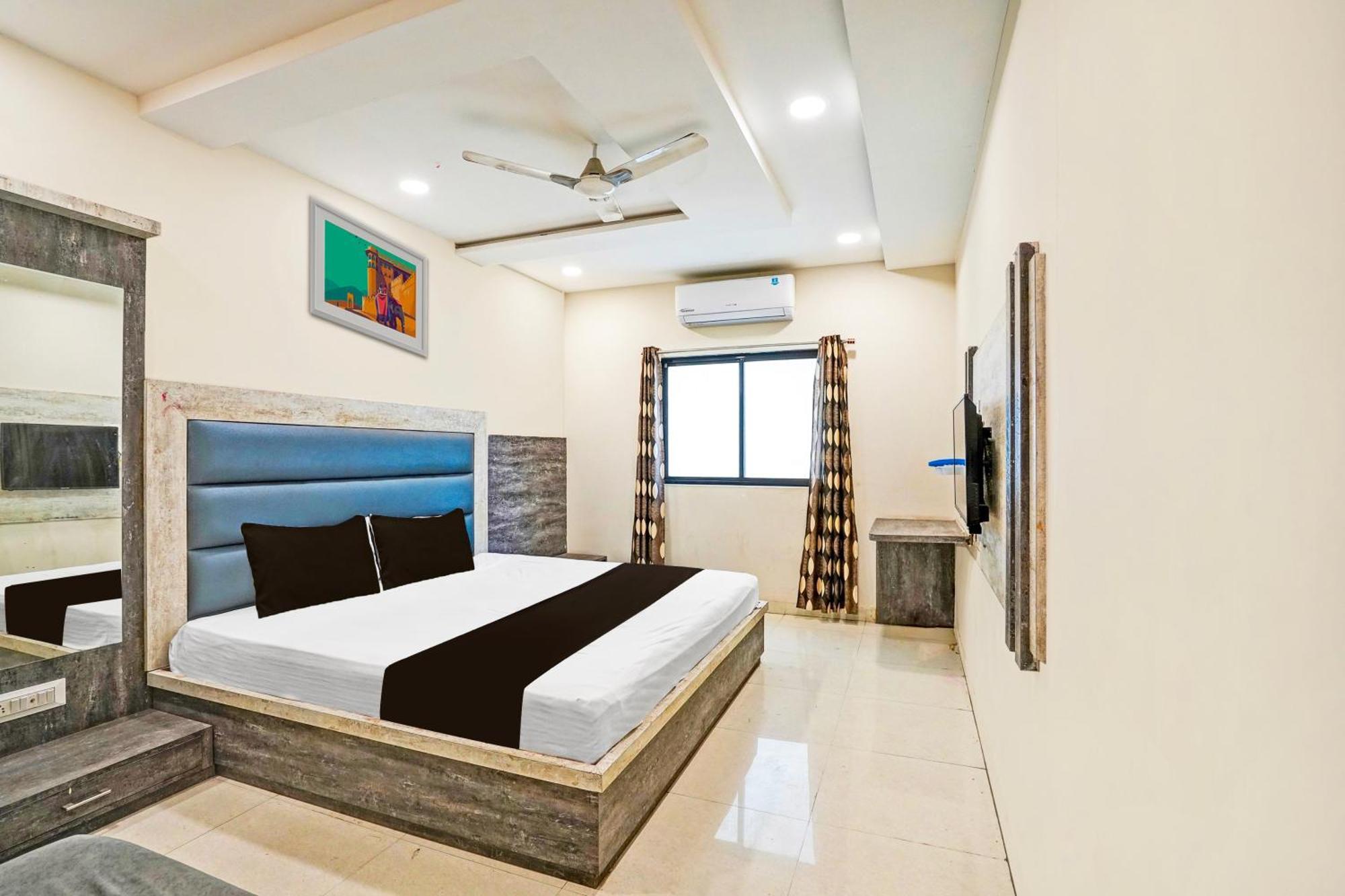Super Hotel O Shri Shiva Palace Raipur  Exterior photo